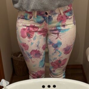 Joe’s Jeans Skinny Ankle Jeans Size 29. Perfect for spring.